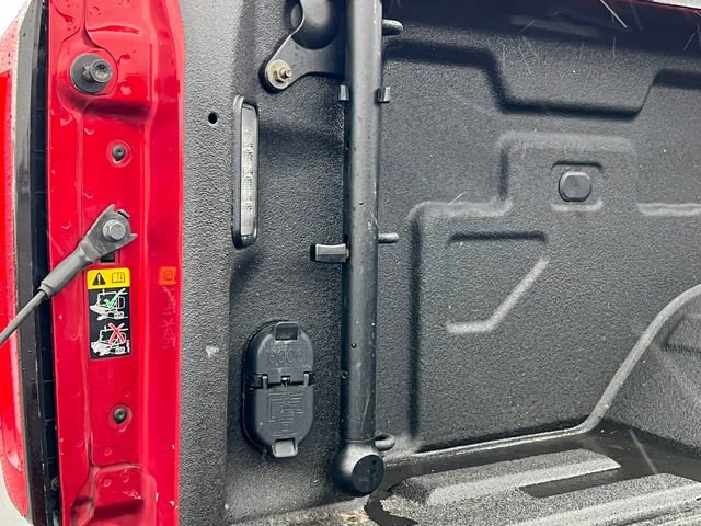 Used 2021 GMC Sierra 2500 AT4 w/ AT4 Premium Plus Package image 13