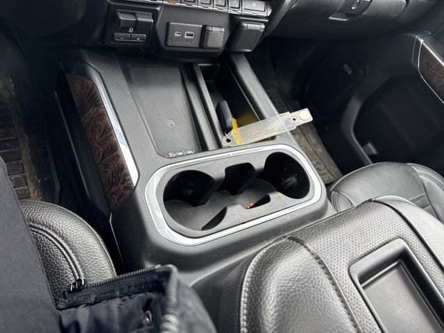 Used 2022 GMC Sierra 3500 Denali image 19