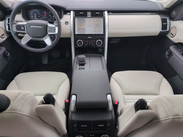 New 2026 Land Rover Discovery S image 14