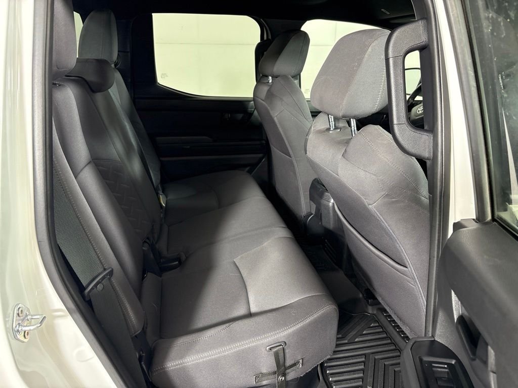 Used 2025 Toyota Tacoma SR5 AWD/4WD image 20