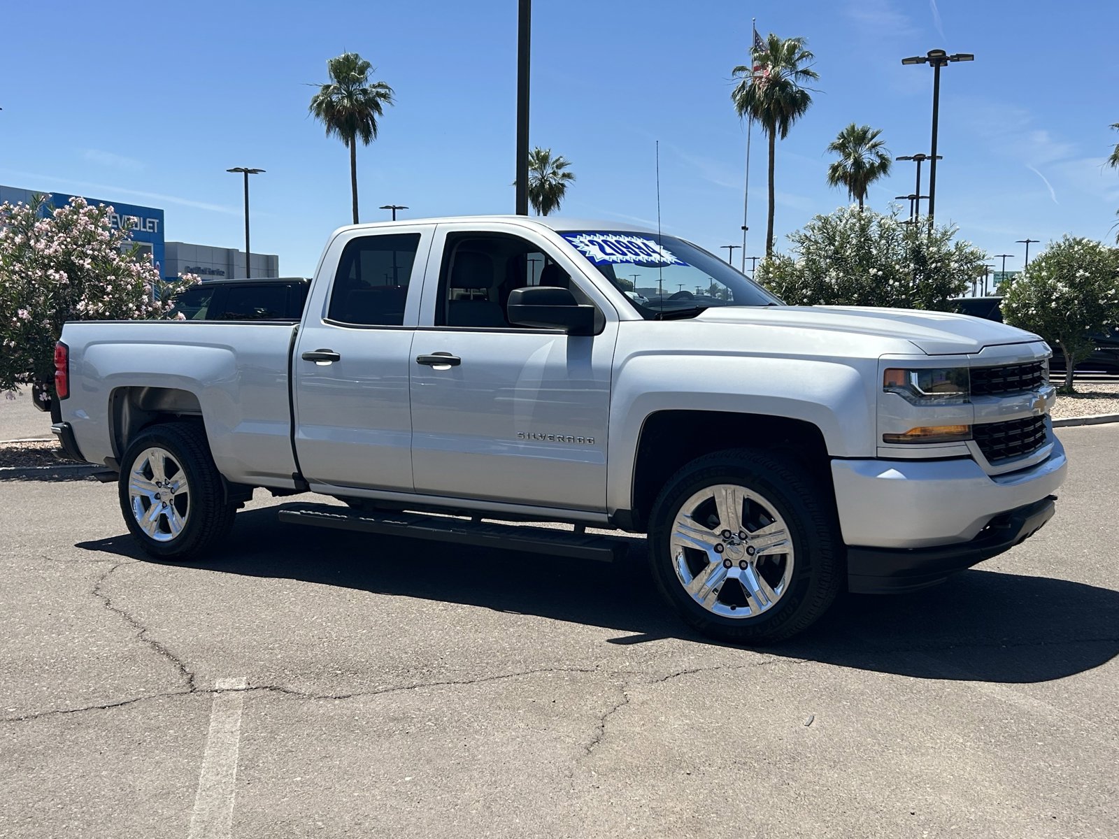 Used 2018 Chevrolet Silverado 1500 Custom RWD image 7