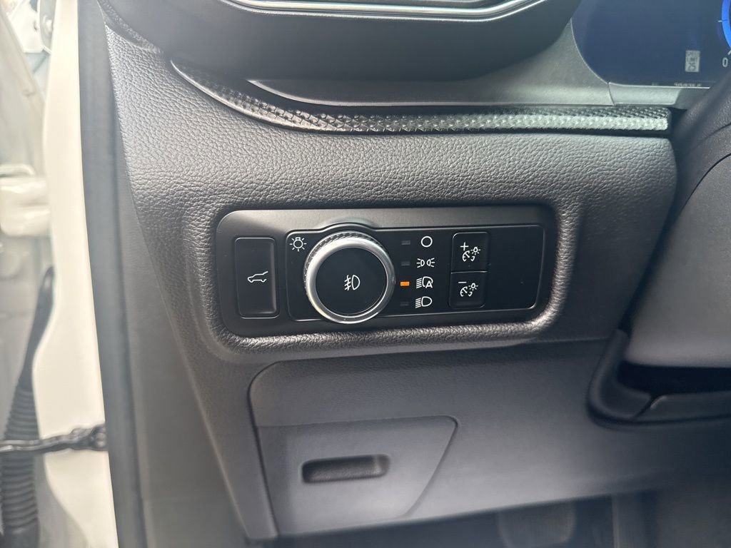 Certified 2024 Ford Explorer ST w/ Equipment Group 401A image 15