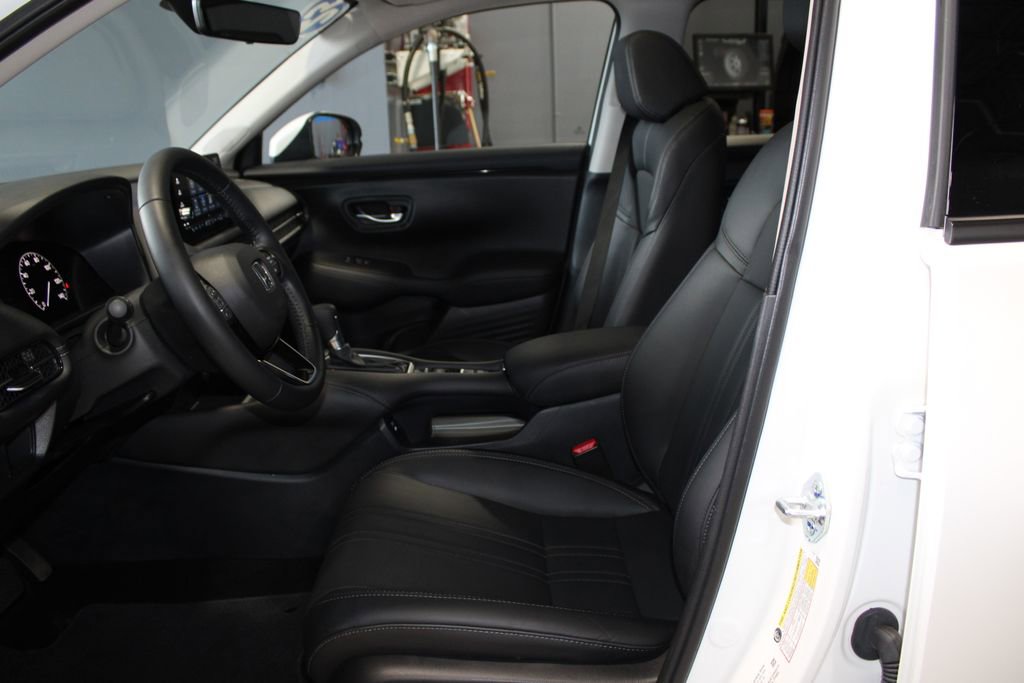 Certified 2025 Honda HR-V EX-L image 12