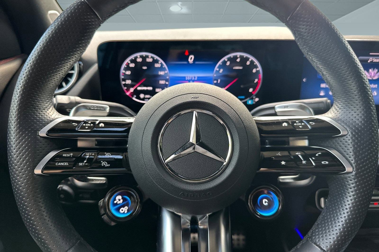 Certified 2025 Mercedes-Benz GLA 35 AMG 4MATIC image 16