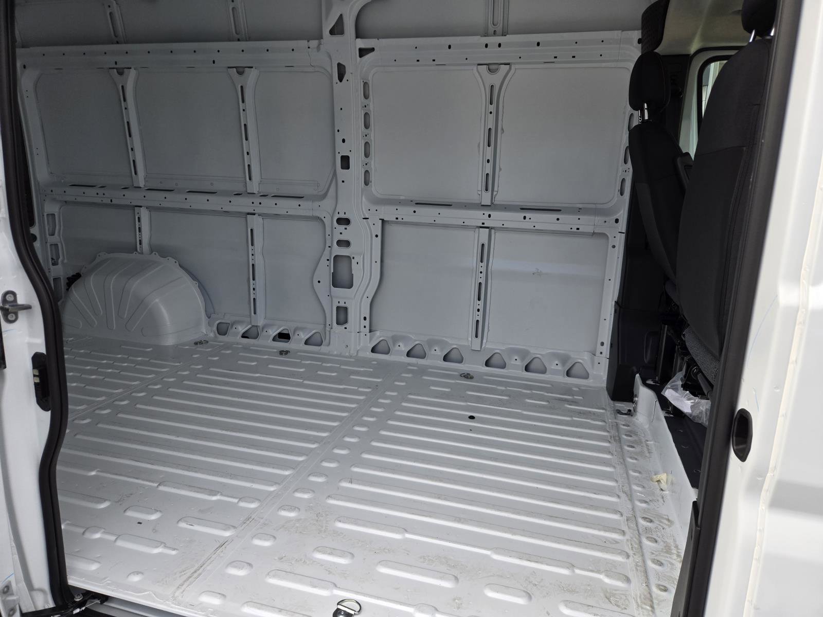 New 2026 RAM ProMaster 2500 w/ Power Group image 23