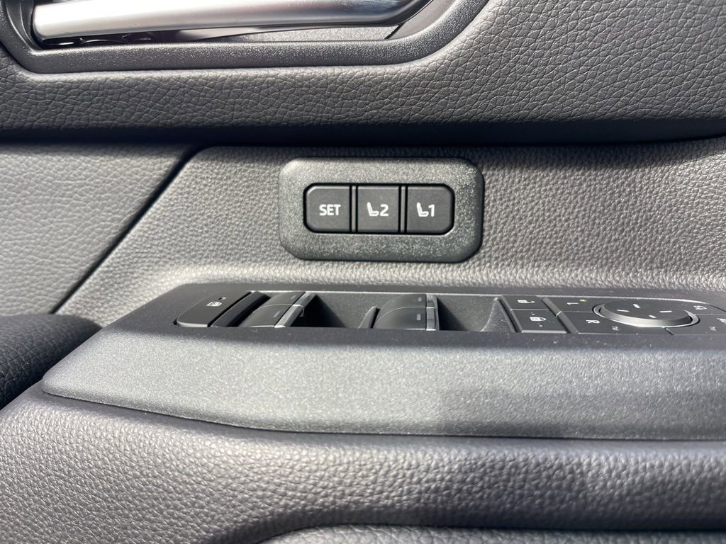 New 2026 Toyota Land Cruiser image 19