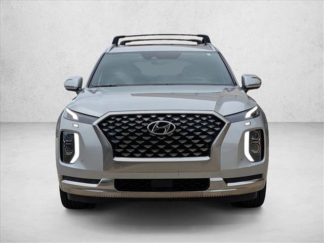 Used 2022 Hyundai Palisade Calligraphy FWD image 2