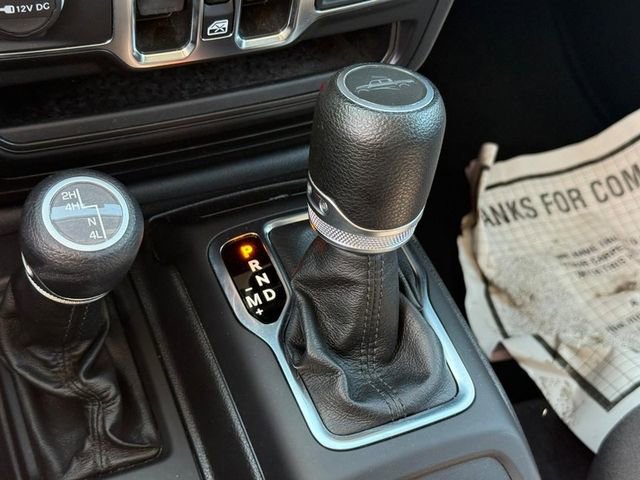 Used 2022 Jeep Gladiator Sport AWD/4WD image 17