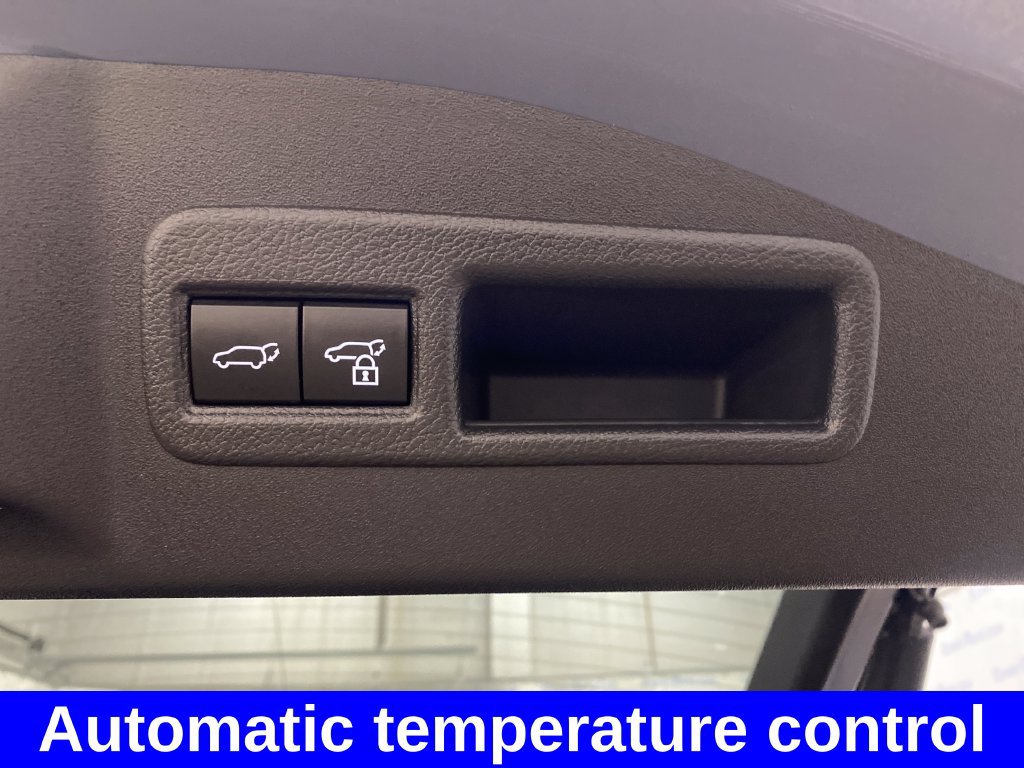 Certified 2023 Subaru Solterra AWD image 16