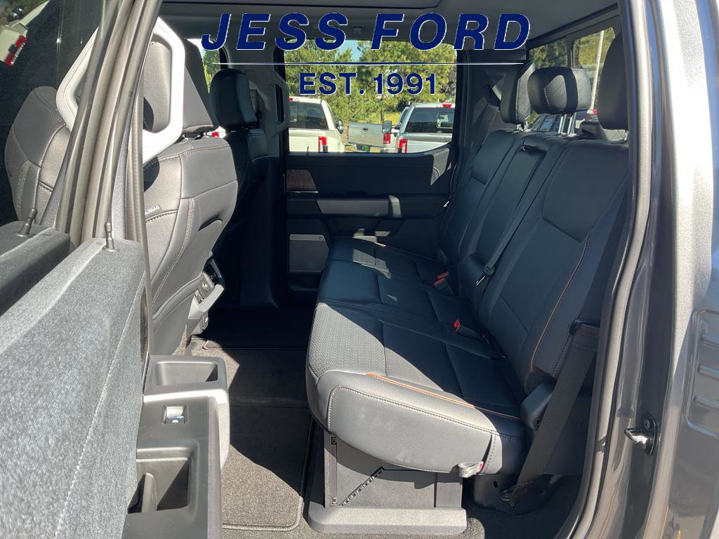 New 2025 Ford F350 Lariat image 12