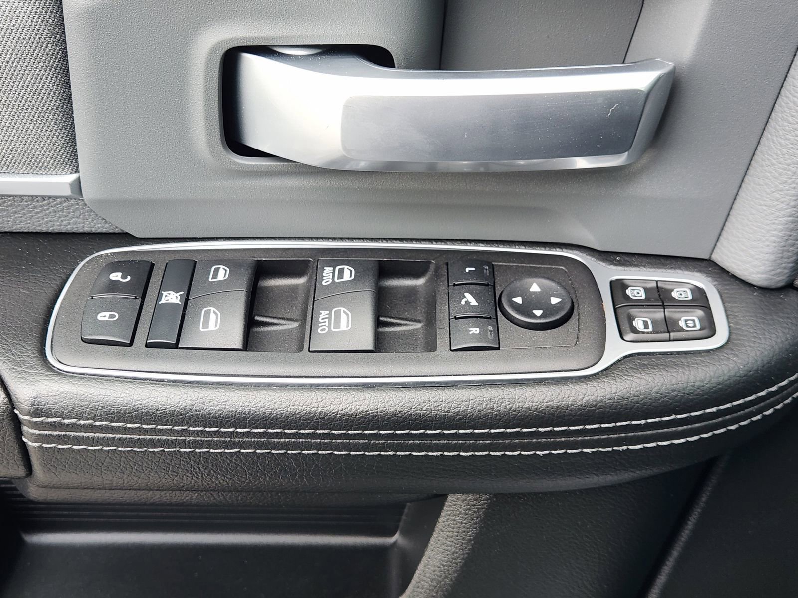 Used 2023 RAM 3500 Lone Star w/ Level 2 Equipment Group image 29