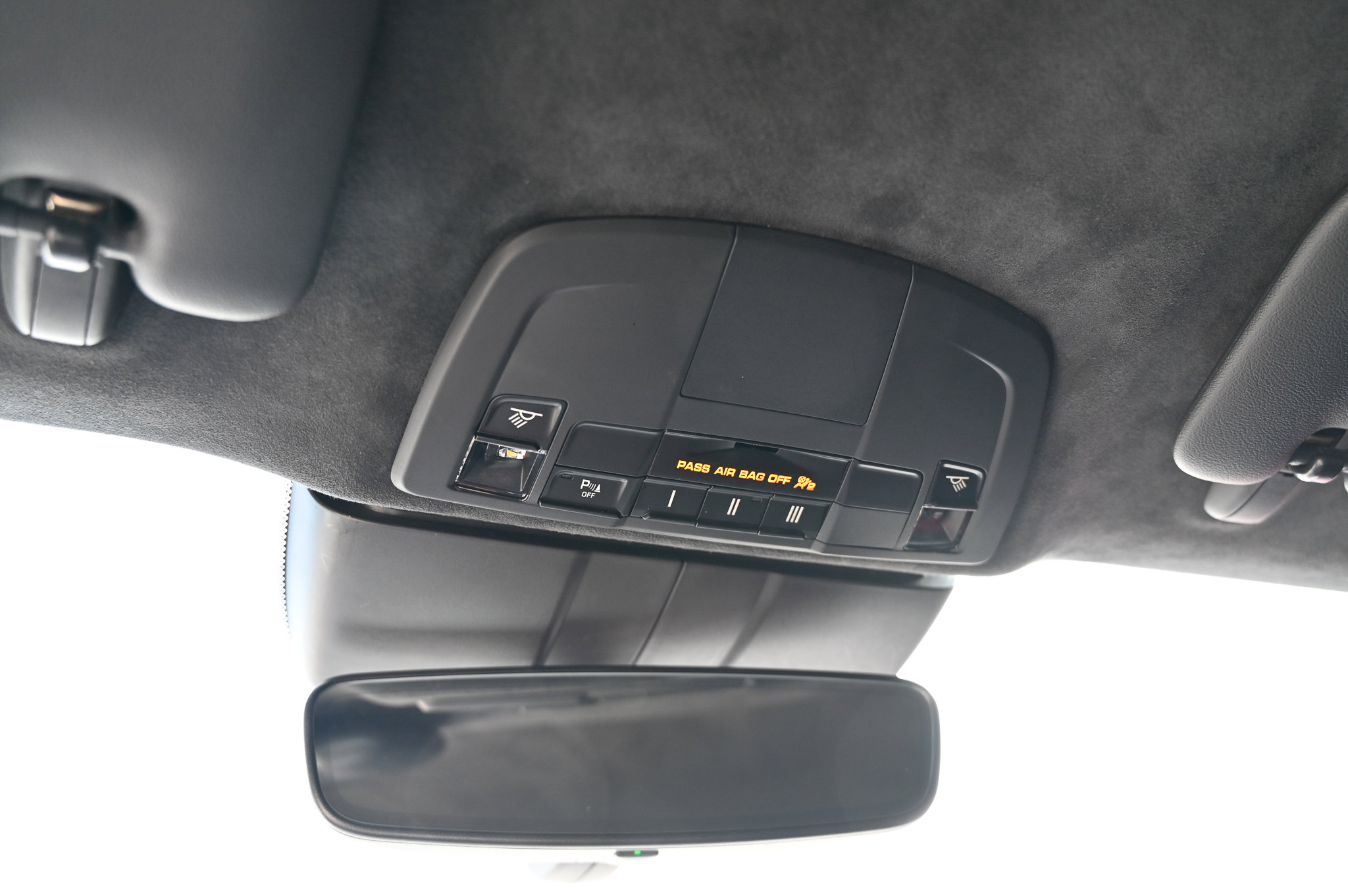 Used 2018 Porsche 911 Carrera S image 30