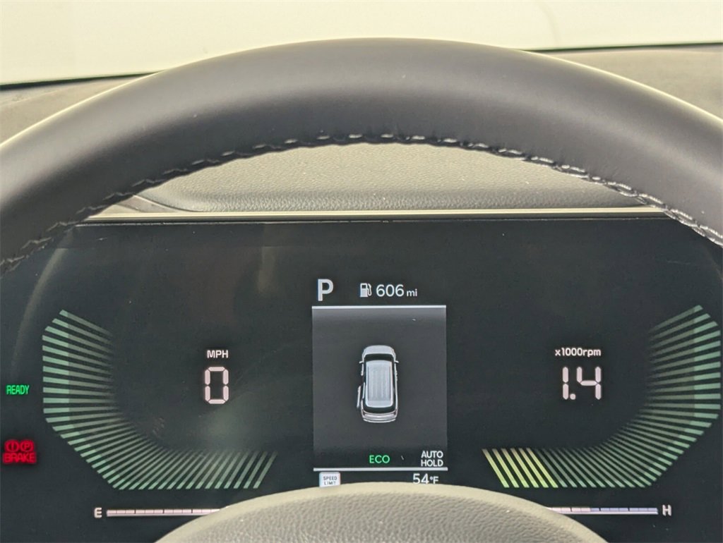 Used 2025 Kia Carnival EX image 17