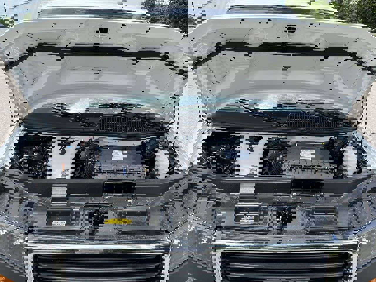 New 2025 GMC Savana 3500 w/ Power Convenience Package image 18