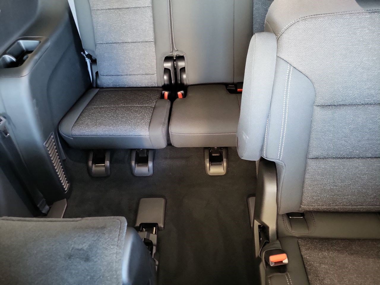 New 2026 Chevrolet Traverse LT w/ Enhanced Driving Package image 13