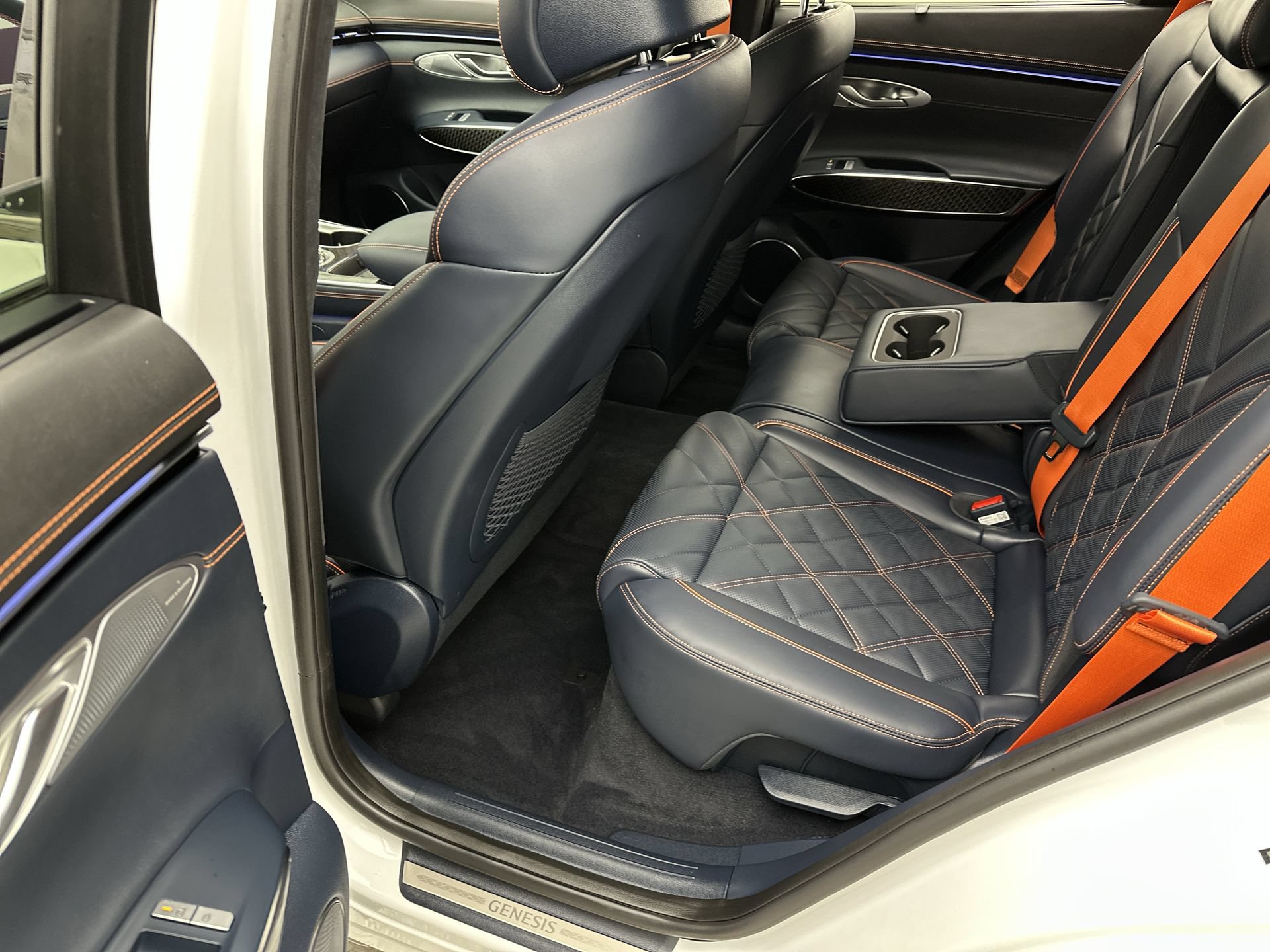 Certified 2026 Genesis GV70 3.5T Sport Prestige AWD/4WD image 23