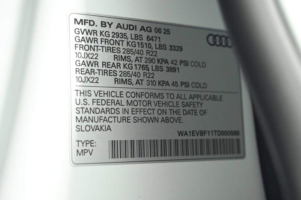 New 2026 Audi Q8 Premium Plus image 24