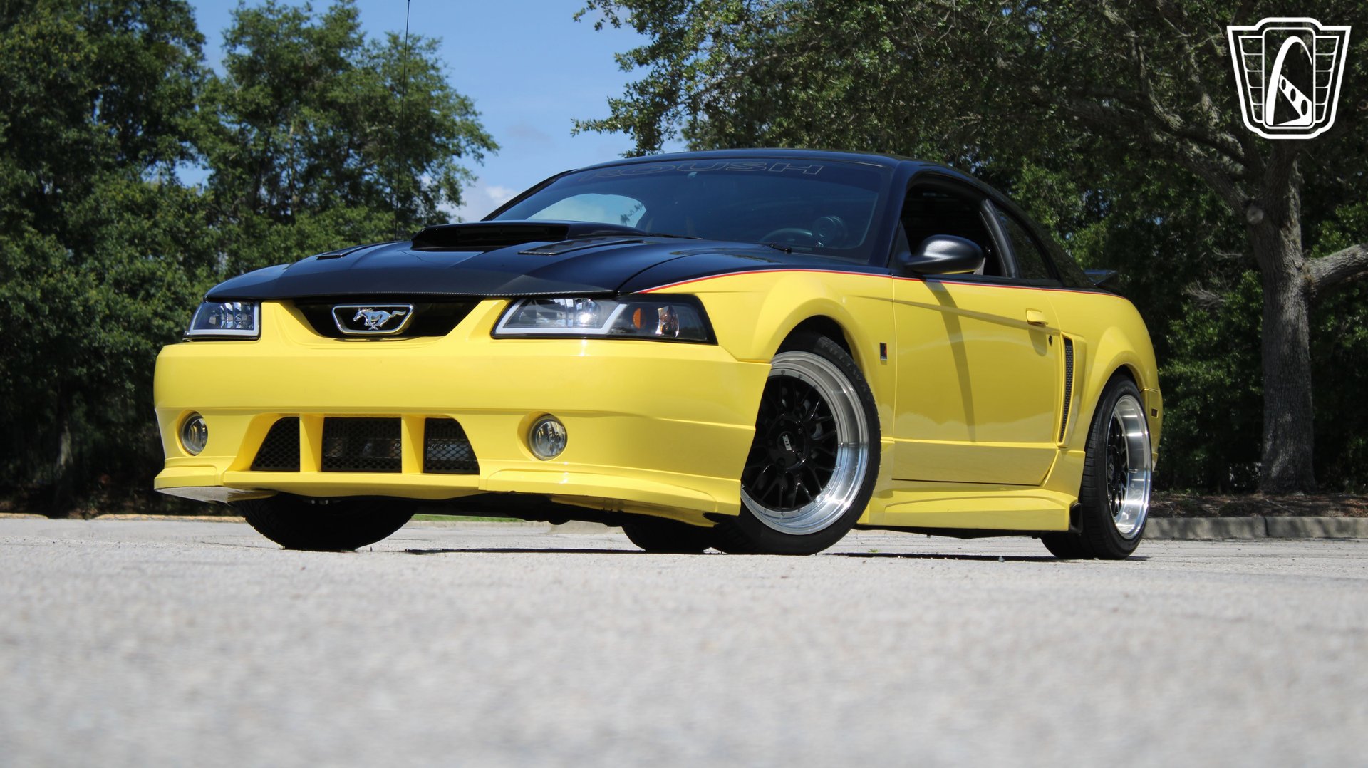 Used 2001 Ford Mustang GT RWD image 2