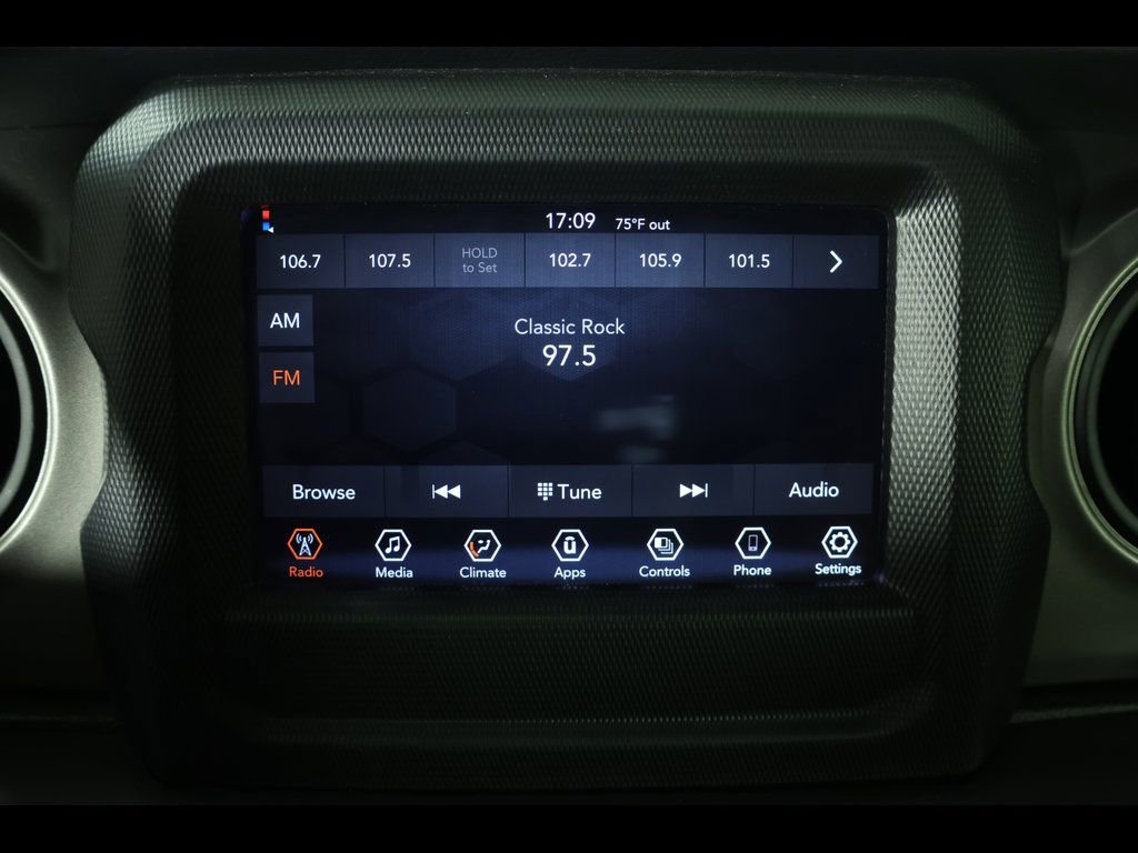 Used 2022 Jeep Wrangler Unlimited Sport AWD/4WD image 22