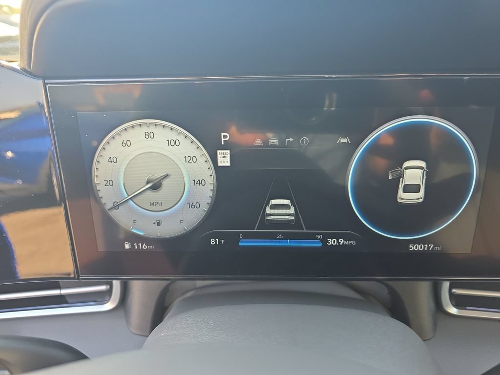 Used 2025 Hyundai Elantra SEL FWD image 14