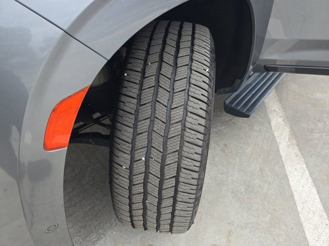 Used 2022 Cadillac Escalade Sport w/ Touring Package image 34