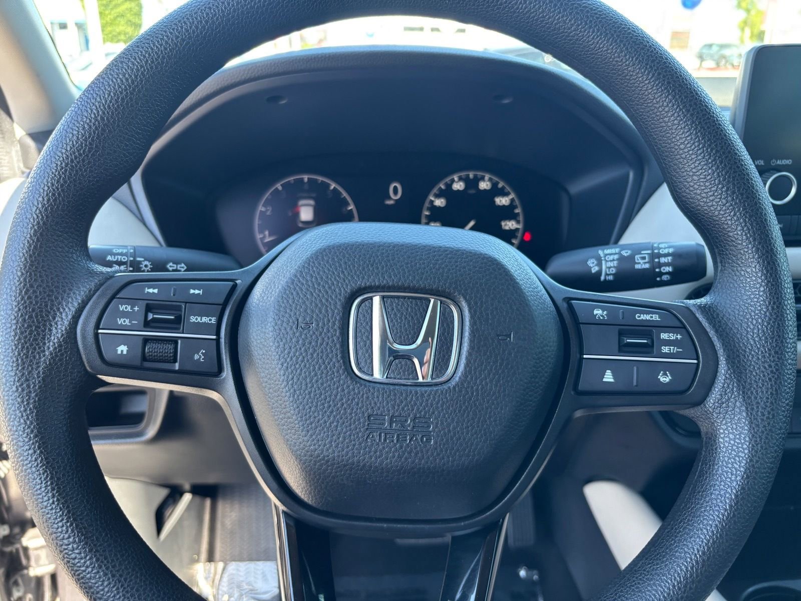 Used 2023 Honda HR-V LX image 28