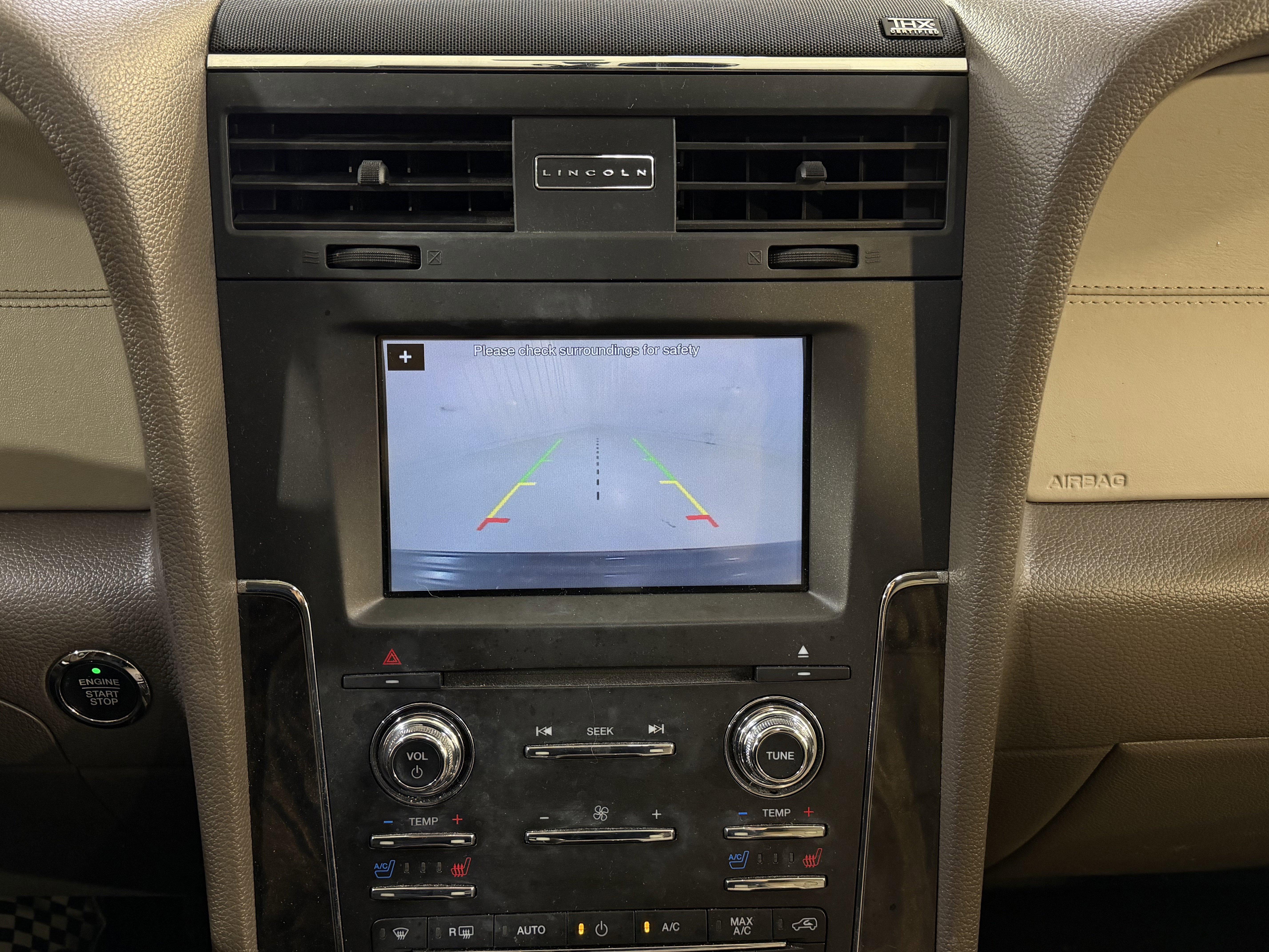 Used 2017 Lincoln Navigator Select RWD image 18