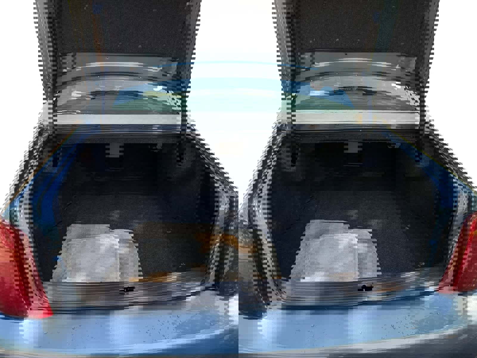 Used 2000 Cadillac De Ville w/ Comfort/Convenience Pkg FWD image 22