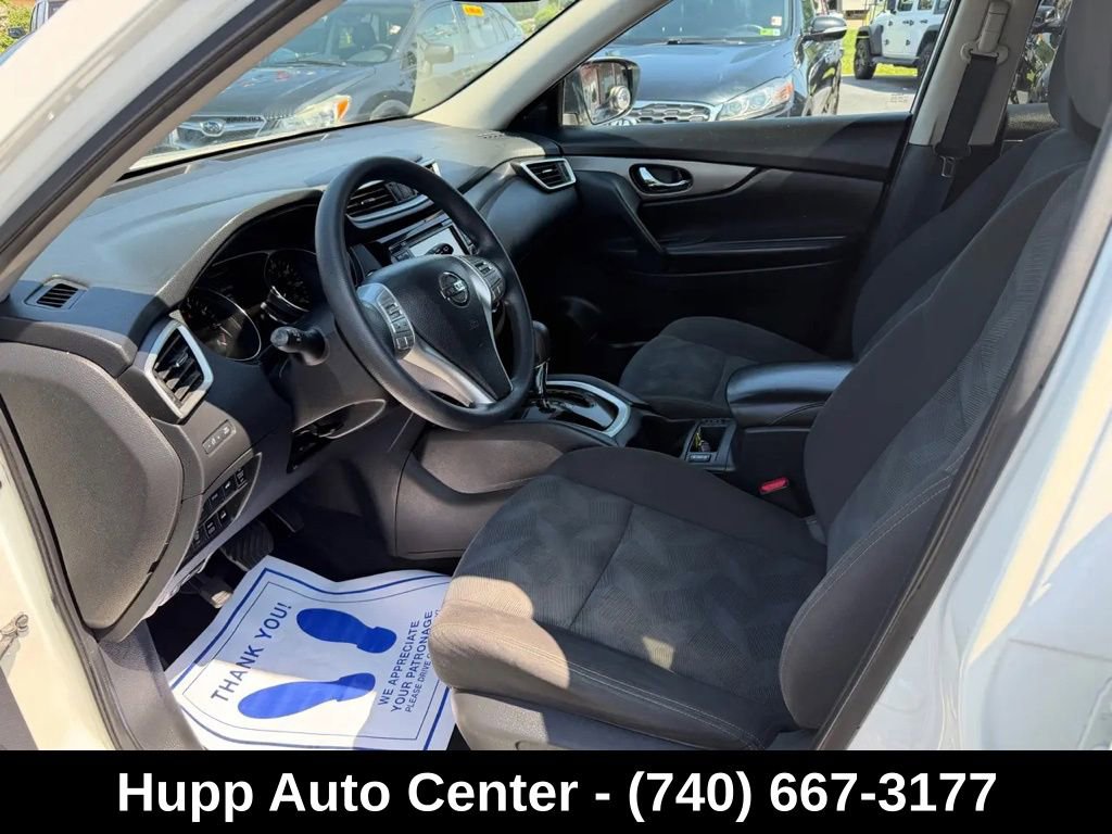 Used 2016 Nissan Rogue SV w/ SV Premium Package AWD/4WD image 7