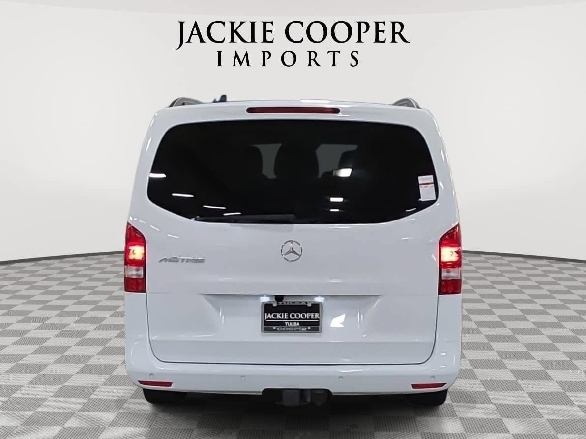 Used 2023 Mercedes-Benz Metris Passenger image 6