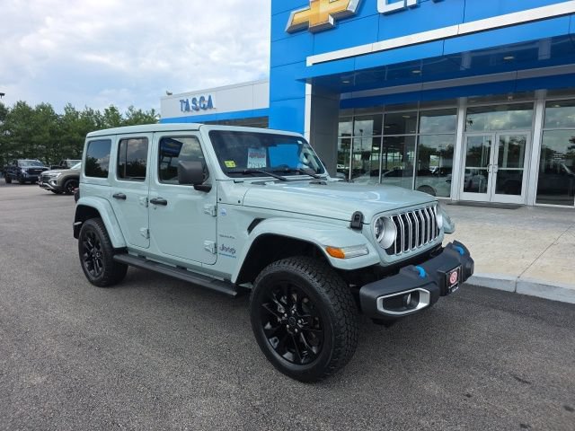 Used 2024 Jeep Wrangler Unlimited Sahara w/ Safety Group AWD/4WD image 1