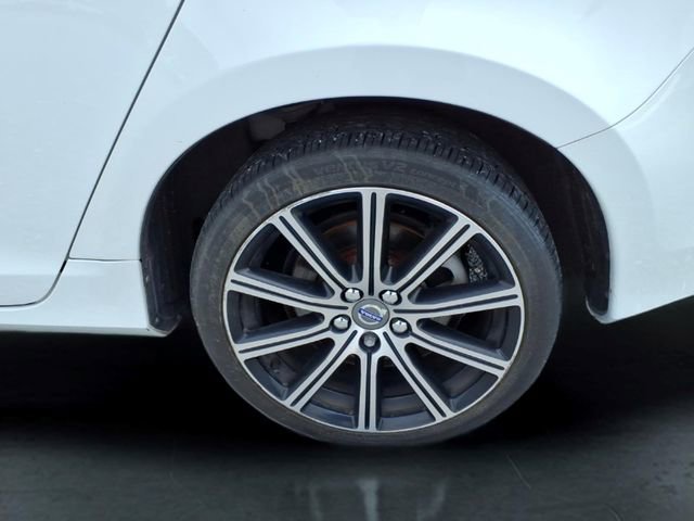 Used 2016 Volvo S60 T5 Premier w/ Climate Package AWD/4WD image 9