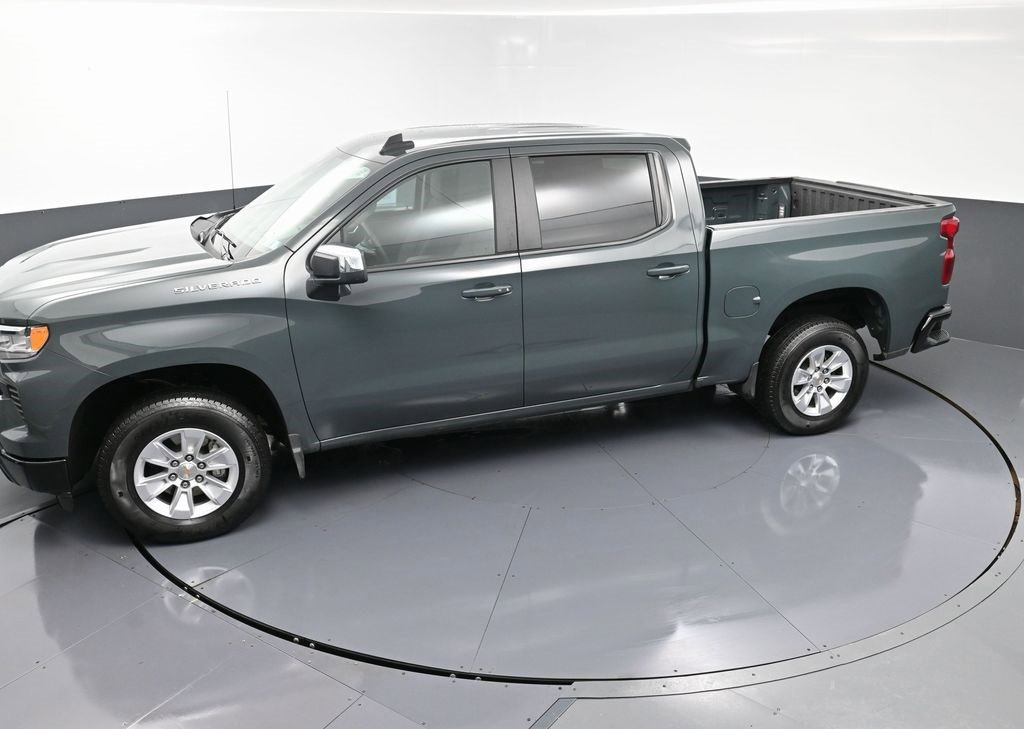 Used 2025 Chevrolet Silverado 1500 LT image 44
