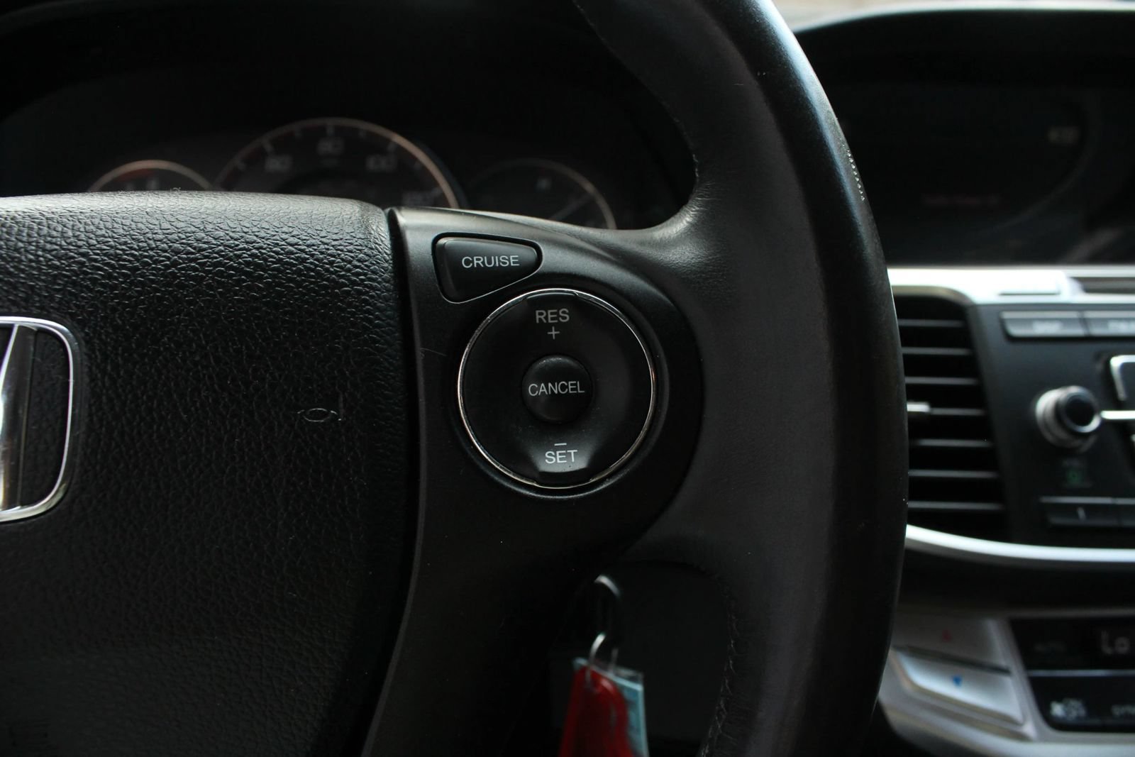 Used 2013 Honda Accord Sport image 29