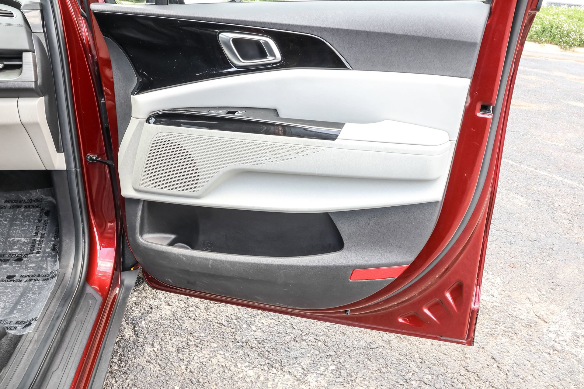 Used 2023 Kia Carnival SX image 43