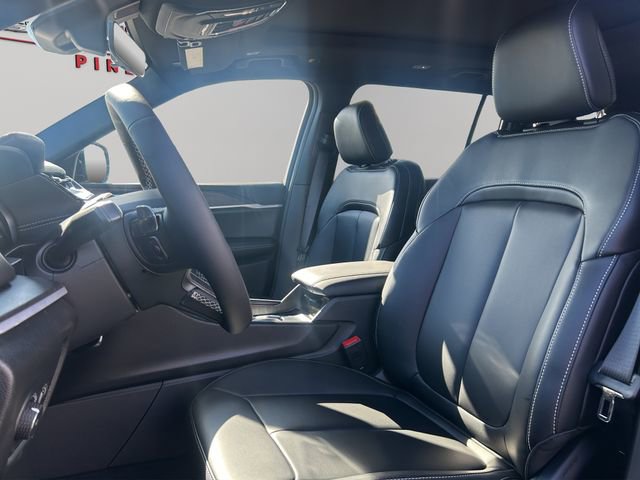 New 2026 Jeep Grand Cherokee L Limited AWD/4WD image 9