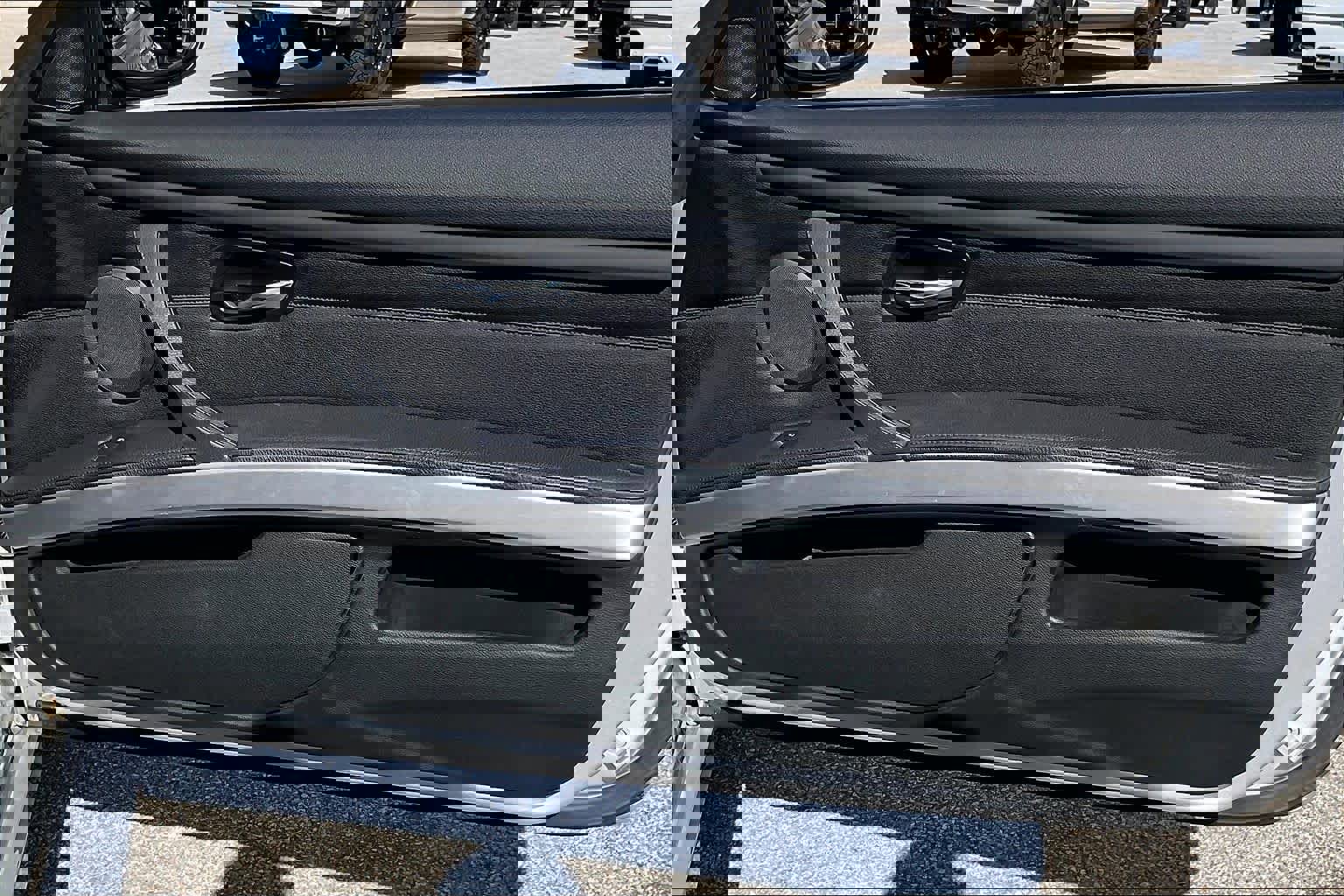 Used 2012 BMW 328i Convertible image 18