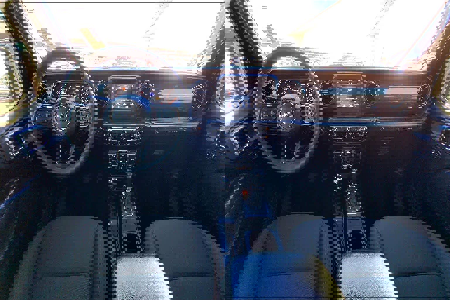 Used 2023 Jeep Wrangler Unlimited Sport image 16