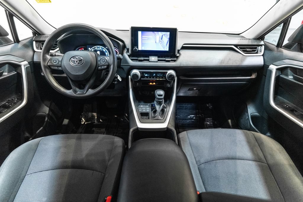 Certified 2025 Toyota RAV4 LE AWD/4WD image 13