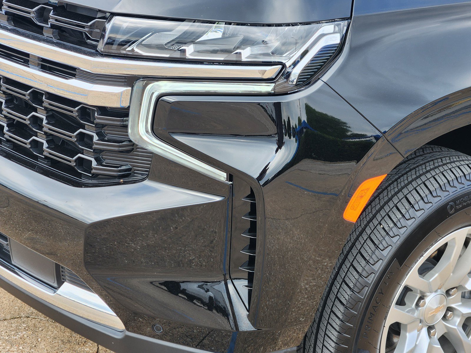 Used 2023 Chevrolet Tahoe LS RWD image 27