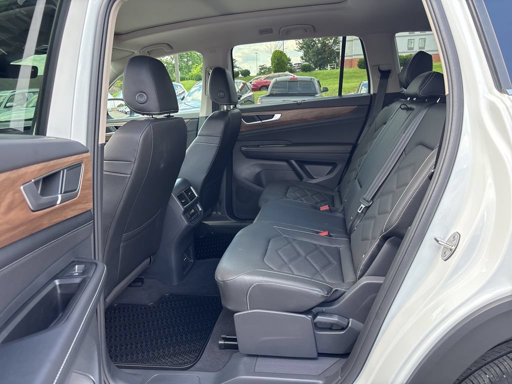 Certified 2026 Volkswagen Atlas SE w/ Panoramic Sunroof Package FWD image 25