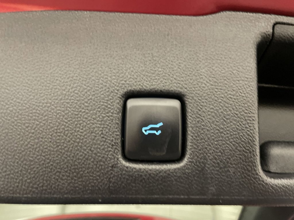 Used 2021 Ford Escape SEL w/ Technology Package image 29