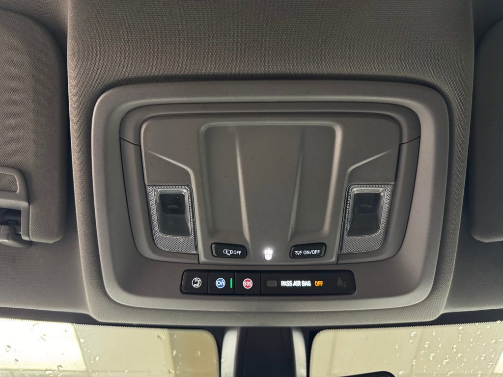 Used 2022 Chevrolet Silverado 1500 Custom image 38