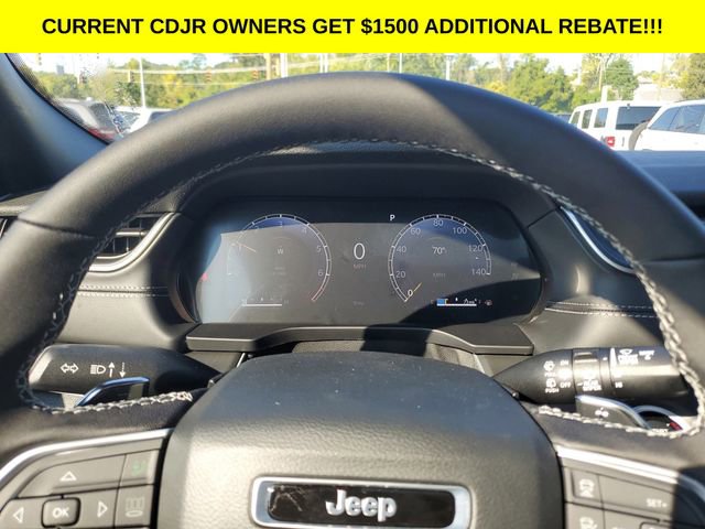 New 2025 Jeep Grand Cherokee L Altitude image 9