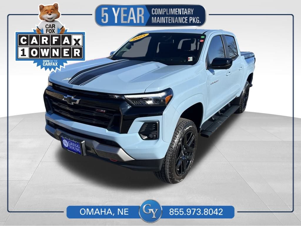 Used 2025 Chevrolet Colorado Z71 w/ Technology Package image 1