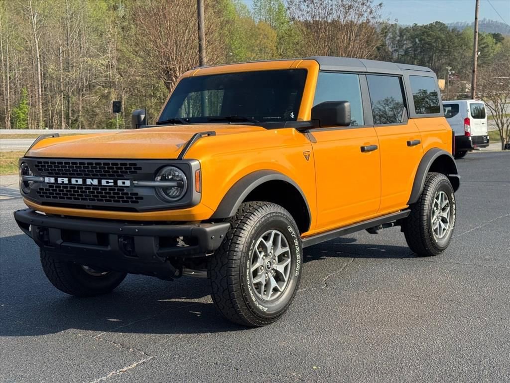 Used 2022 Ford Bronco Badlands image 8