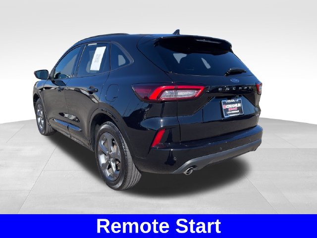 Used 2024 Ford Escape ST-Line w/ Tech Pack #1 AWD/4WD image 3