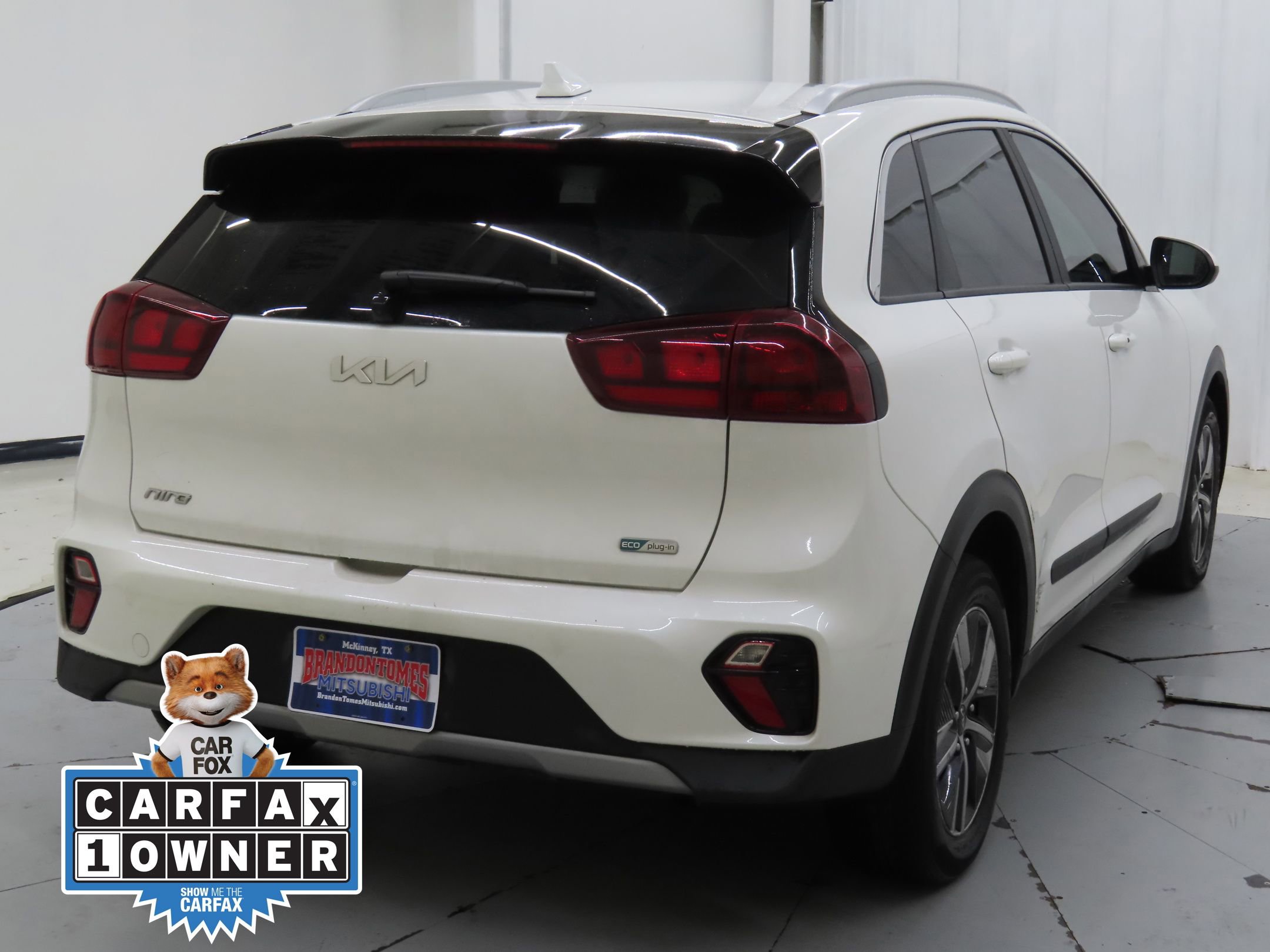 Used 2022 Kia Niro LXS image 2