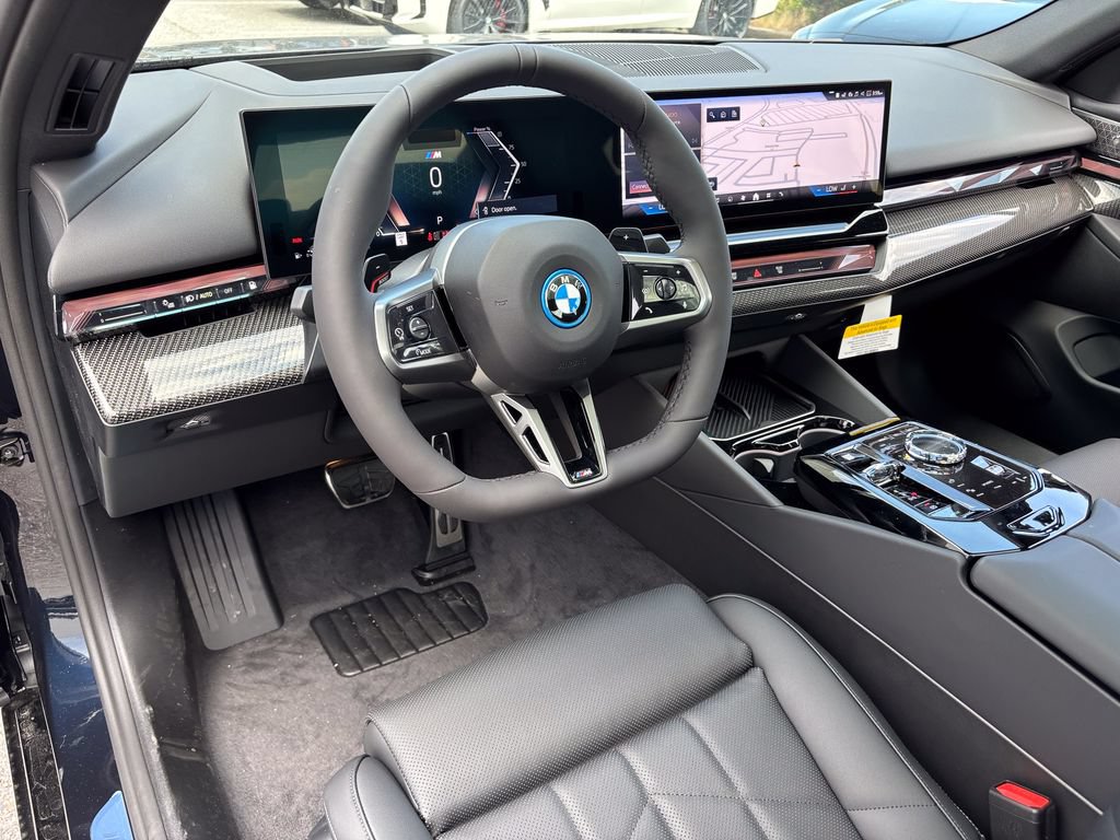 New 2027 BMW 550e xDrive w/ Executive Package AWD/4WD image 14
