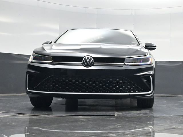 Used 2025 Volkswagen Jetta SEL FWD image 58